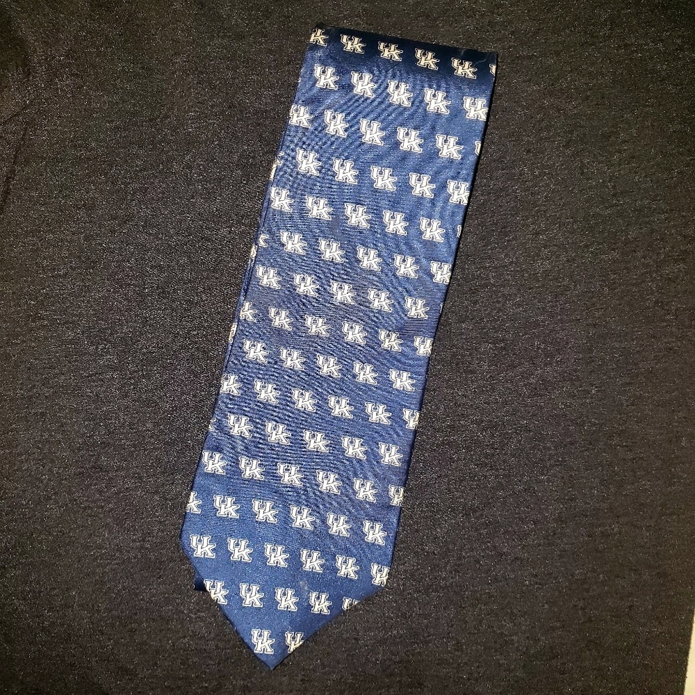 University  of Kentucky  Collectors Edition Neckti